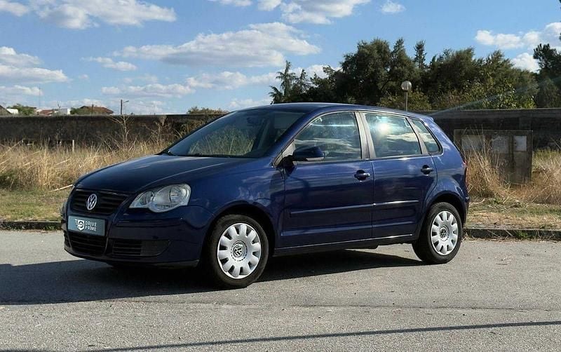 Usado 2006 VW Polo Sedan | € 4.290 (Preço justo) - Imagem 1/4