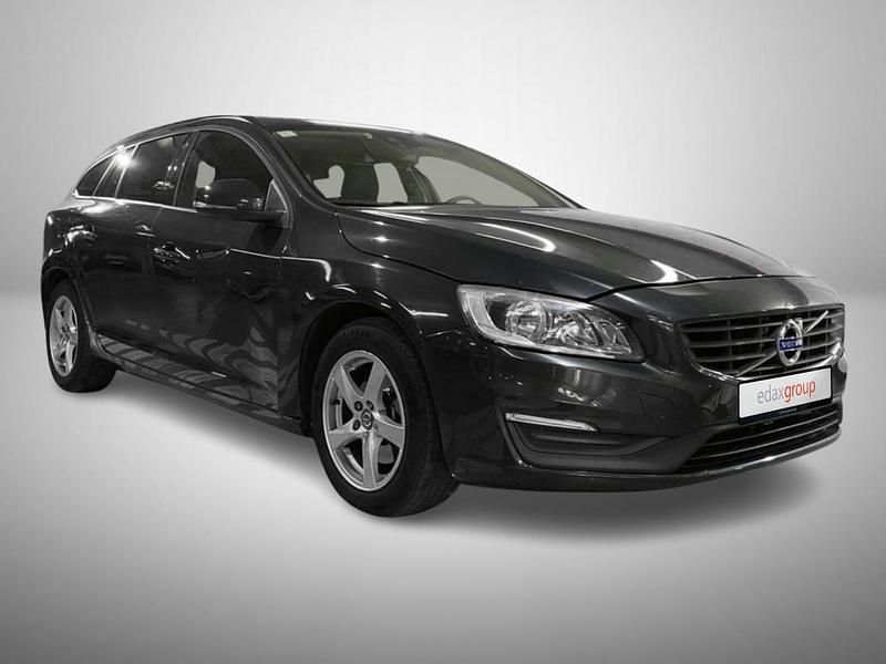 Cinza Usado 2015 Volvo V60 Kinetic Carrinha | € 12.990 (Preço justo) - Imagem 1/4