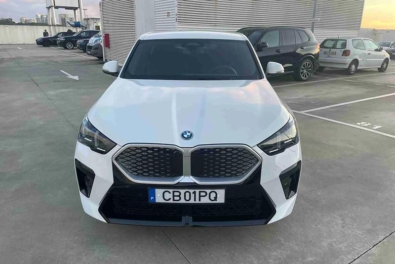 Novo BMW iX2 Comfort Edition 150 kW (204 HP) 2026 Branco SUV