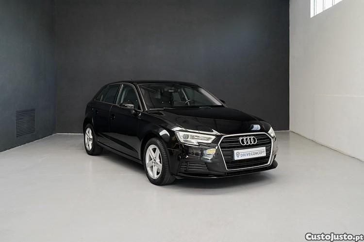 Preto Usado 2018 Audi A3 Sportback Sport Carrinha | € 13.990 (Bom preço) - Imagem 1/1