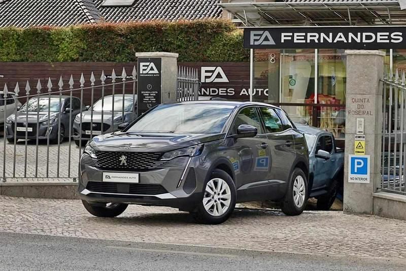 Cinzento Usado 2023 Peugeot 3008 | € 25.990 (Preço justo) - Imagem 1/4