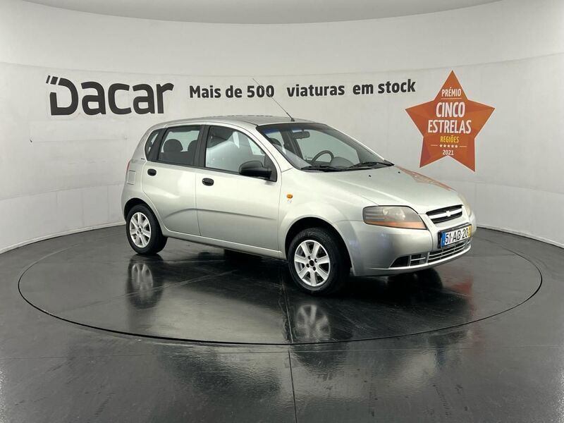 Cinzento Usado 2005 Chevrolet Kalos SE | € 2.200 - Imagem 1/4