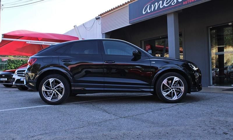 Usado Audi Q3 S-Line 245 HP (180 kW) 2023 Preto SUV