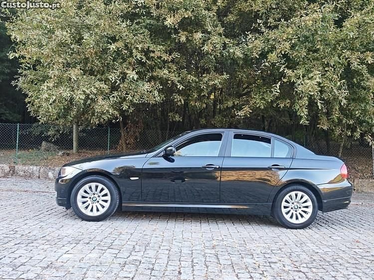 Preto Usado 2008 BMW 320 Sedan | € 6.250 (Super Preço) - Imagem 1/1