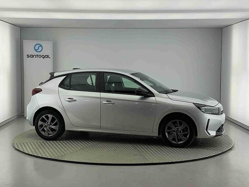 Cinzento Usado 2023 Opel Corsa | € 16.990 (Preço justo) - Imagem 1/4