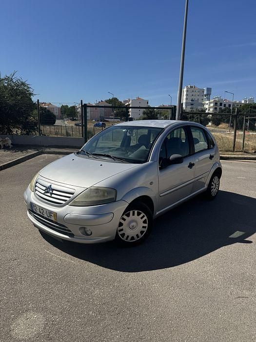 Usado 2004 Citroën C3 Sedan | € 1.990 (Preço justo) - Imagem 1/4