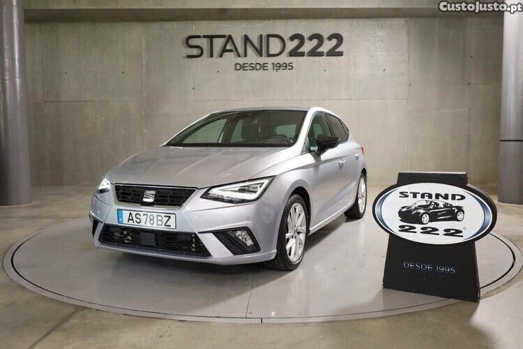 Cinza Usado 2022 Seat Ibiza FR Citadino | € 16.990 (Preço justo) - Imagem 1/1