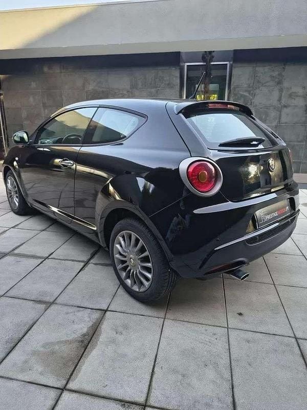 Usado Alfa Romeo MiTo Impression 85 HP (62 kW) 2013 Preto Citadino