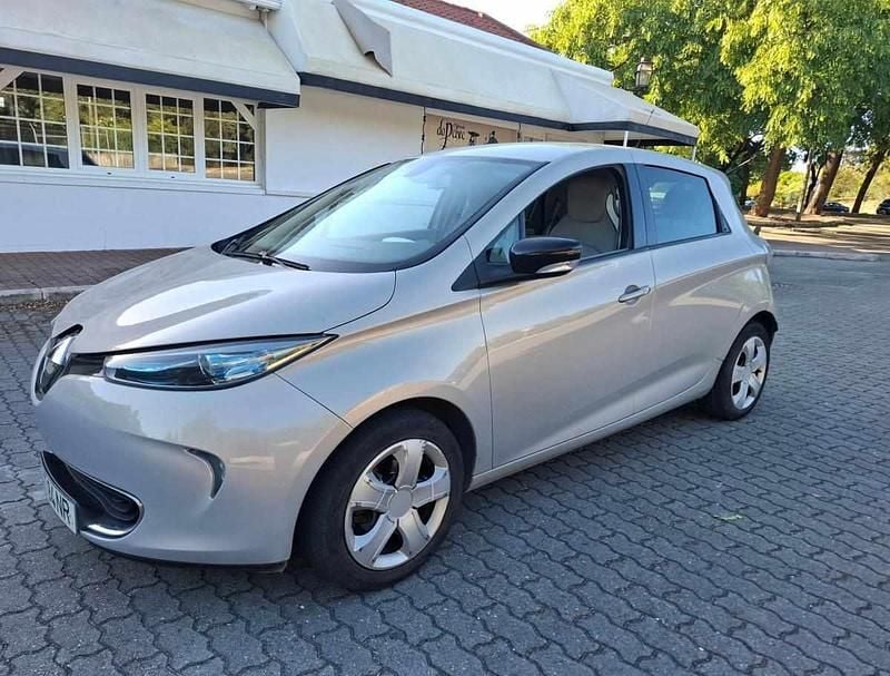 Cinzento Usado 2018 Renault Zoe Citadino | € 9.400 (Preço justo) - Imagem 1/4