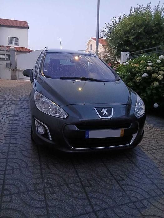 Usado 2011 Peugeot 308 Active Carrinha | € 3.900 (Bom preço) - Imagem 1/4