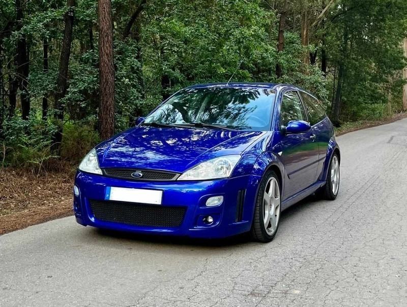 Azul Usado 2004 Ford Focus RS Coupé | € 33.500 - Imagem 1/4