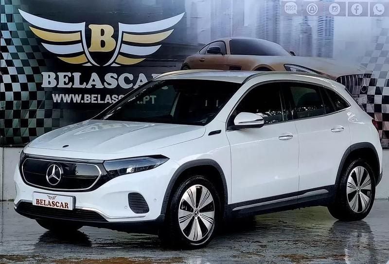 Usado Mercedes EQA250 Progressive 139 kW (190 HP) 2022 Branco SUV