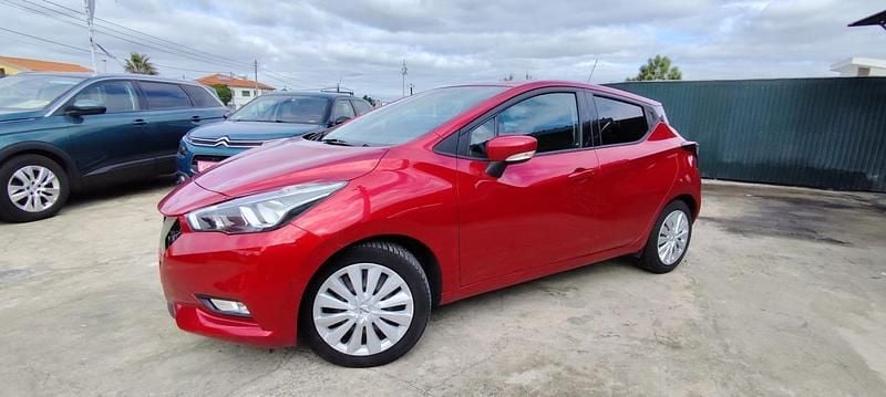 Usado Nissan Micra Visia 70 HP (51 kW) 2018 Vermelho Citadino