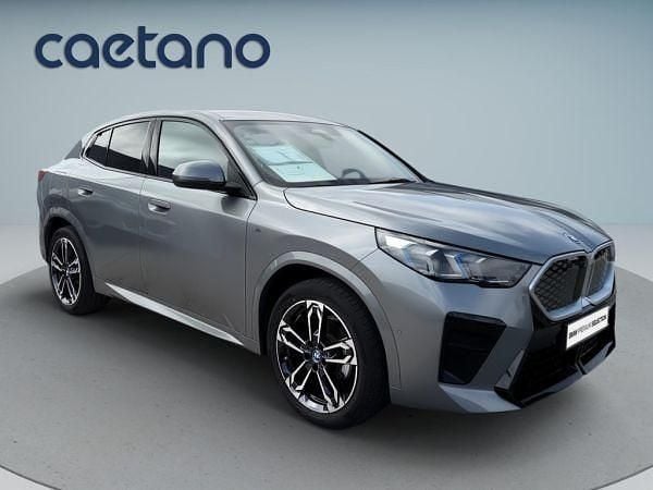 Usado BMW iX 150 kW (204 HP) 2025 Cinzento SUV