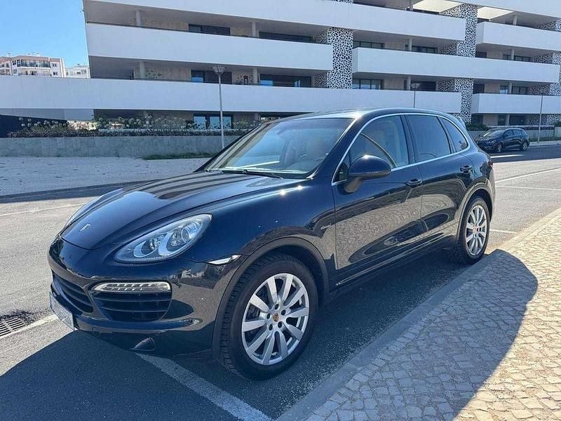 Usado 2012 Porsche Cayenne SUV | € 32.900 - Imagem 1/4