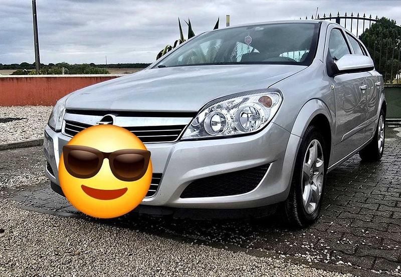 Usado 2008 Opel Astra Sedan | € 3.900 (Preço justo) - Imagem 1/4