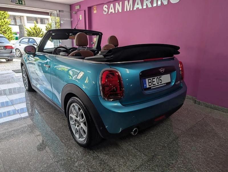 Usado Mini Cooper Cabriolet 136 HP (100 kW) 2019 Azul Cabrios
