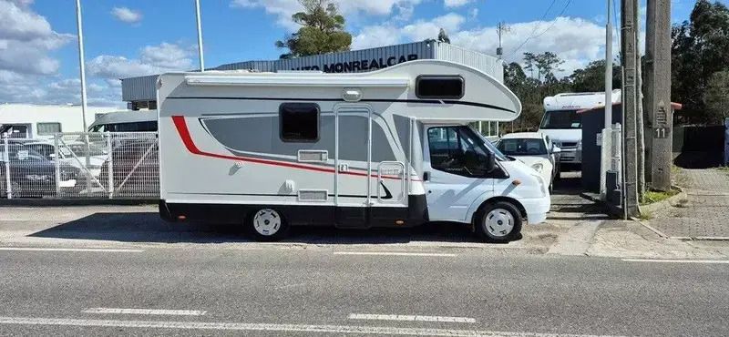 Usado Ford Transit 130 HP (95 kW) 2007 Branco Van
