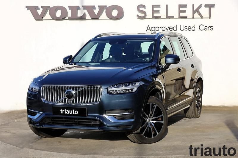 Azul denim Usado 2021 Volvo XC90 Inscription SUV | € 43.400 - Imagem 1/4