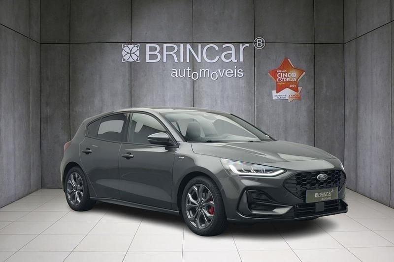 Cinza Usado 2022 Ford Focus ST-Line | € 17.490 (Bom preço) - Imagem 1/2