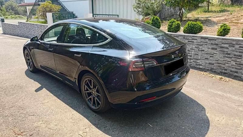 Usado Tesla Model 3 Long Range AWD 324 kW (441 HP) 2019 Preto Sedan