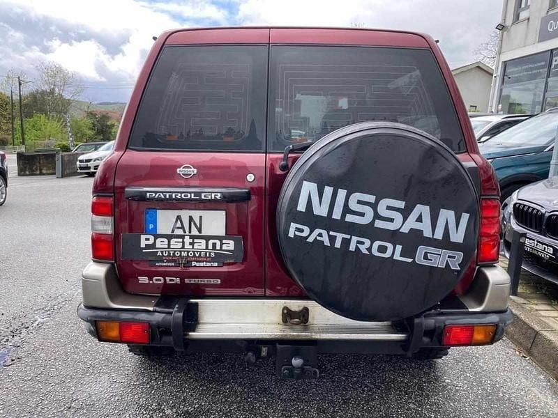 Usado Nissan Patrol 160 HP (117 kW) 2003 Outra SUV
