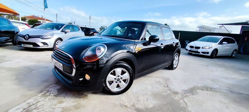 Preto Usado 2018 Mini One D Citadino | € 14.950 (Preço justo) - Imagem 1/4