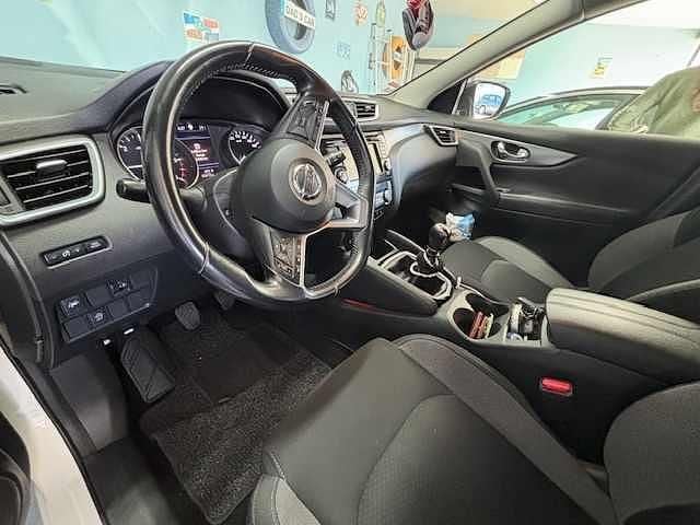 Branco Usado 2019 Nissan Qashqai SUV | € 19.900 (Preço justo) - Imagem 1/4