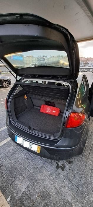 Usado 2010 Seat Altea Monovolume | € 4.950 - Imagem 1/4