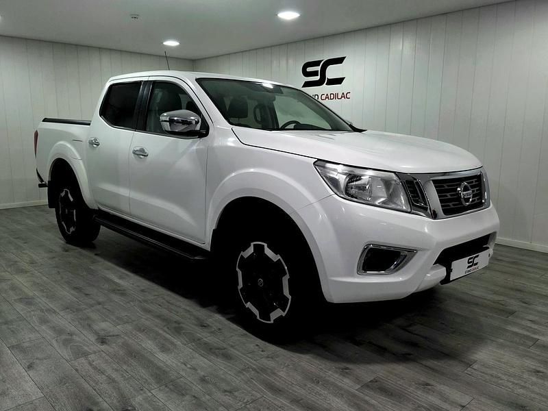 Branco Usado 2021 Nissan Navara N-Connecta Pickup | € 41.750 (Caro) - Imagem 1/4