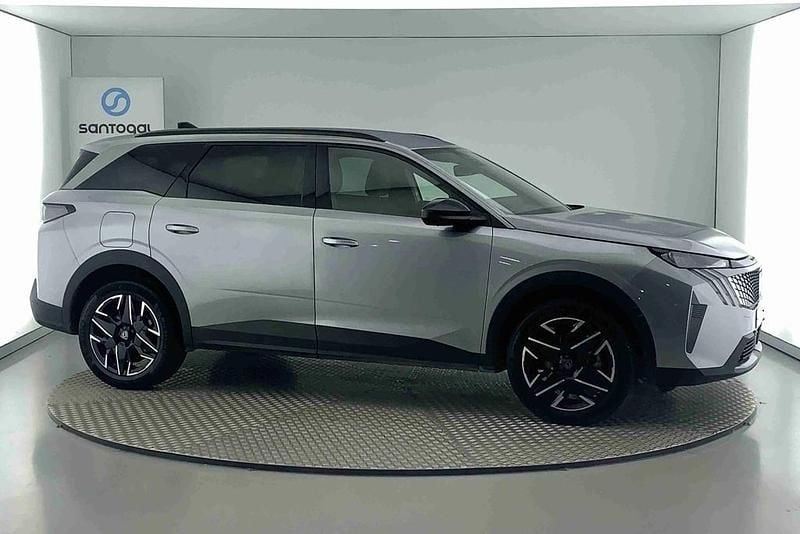 Cinzento Usado 2025 Peugeot 5008 Allure Monovolume | € 37.990 - Imagem 1/4