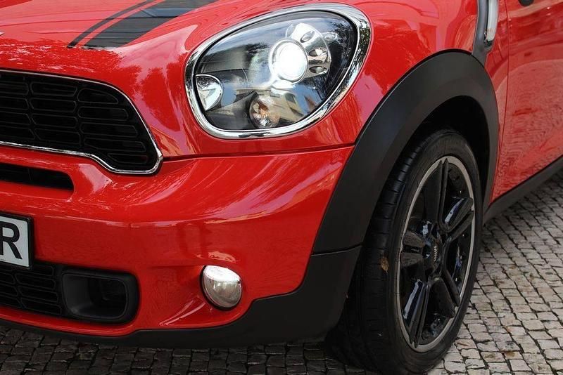 Usado Mini Countryman 143 HP (105 kW) 2012 Vermelho SUV