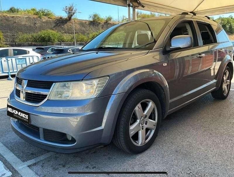 Cinza Usado 2009 Dodge Journey SUV | € 9.990 - Imagem 1/4