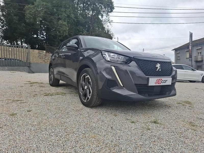 Cinza Usado 2023 Peugeot 2008 Allure SUV | € 19.500 (Bom preço) - Imagem 1/4