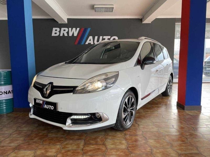 Branco (metalizado) Usado 2015 Renault Grand Scénic III Bose Edition Monovolume | € 15.290 (Caro) - Imagem 1/4