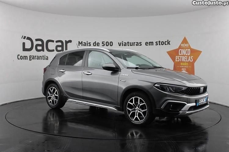Cinza Usado 2022 Fiat Tipo Cross Carrinha | € 13.799 (Preço justo) - Imagem 1/1