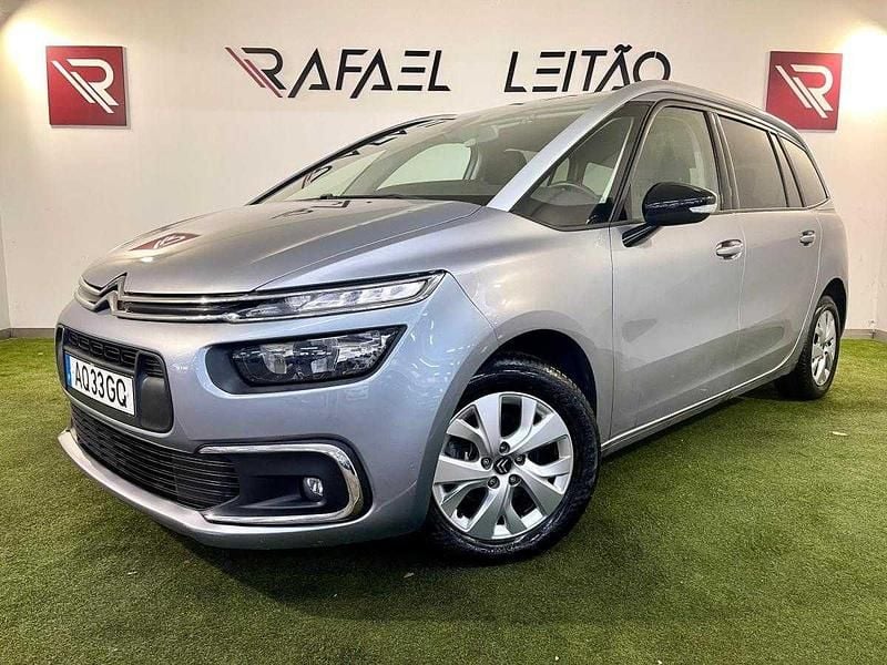 Cinza Usado 2022 Citroën C4 Feel Monovolume | € 17.900 (Preço justo) - Imagem 1/4