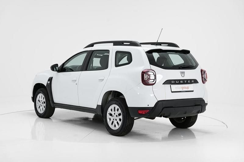 Usado Dacia Duster Comfort 115 HP (84 kW) 2021 Branco SUV