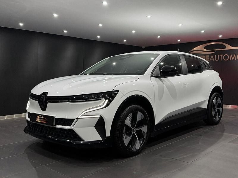 Branco Usado 2022 Renault Mégane Equilibre | € 25.900 (Preço elevado) - Imagem 1/4