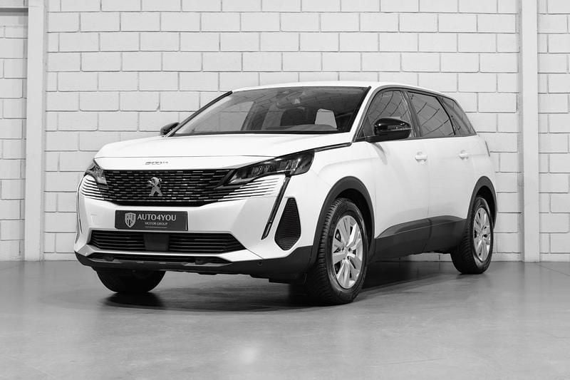 Branco Usado 2022 Peugeot 5008 Active Monovolume | € 24.950 (Preço justo) - Imagem 1/4