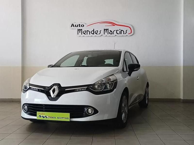 Branco Usado 2015 Renault Clio IV Dynamique | € 11.390 (Preço justo) - Imagem 1/4