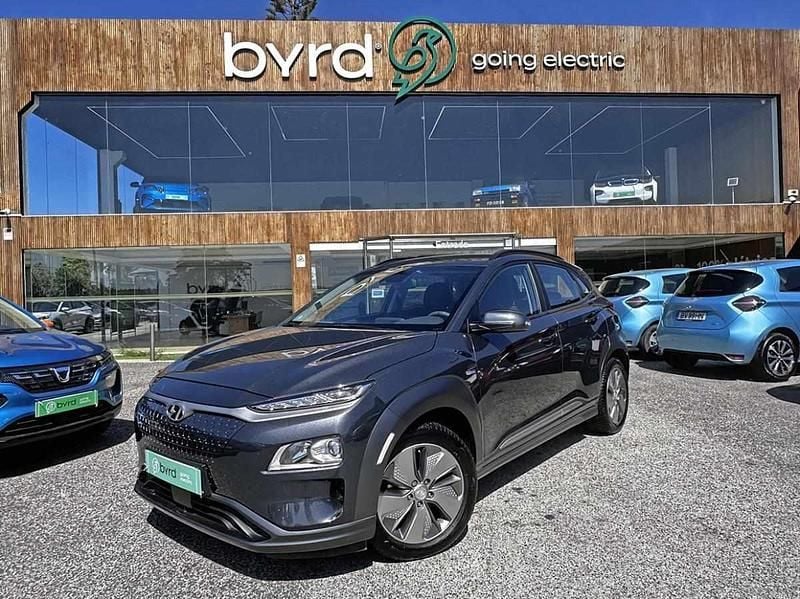 Cinzento (metalizado) Usado 2020 Hyundai Kauai Premium SUV | € 17.900 - Imagem 1/4