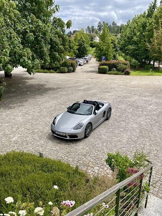 Usado Porsche 718 Boxster Sport 300 HP (220 kW) 2018 Cabrios