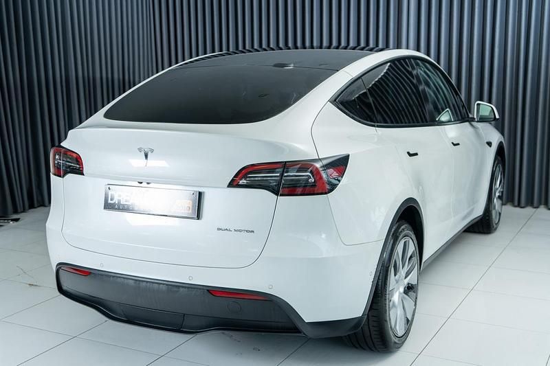 Usado Tesla Model Y 378 kW (514 HP) 2022 Branco SUV