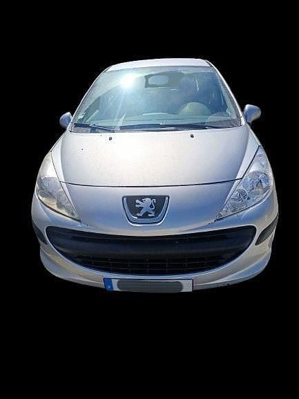 Usado 2007 Peugeot 207 Sedan | € 2.250 - Imagem 1/4