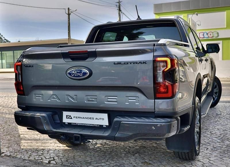 Usado Ford Ranger Wildtrack 205 HP (150 kW) 2024 Cinza Pickup