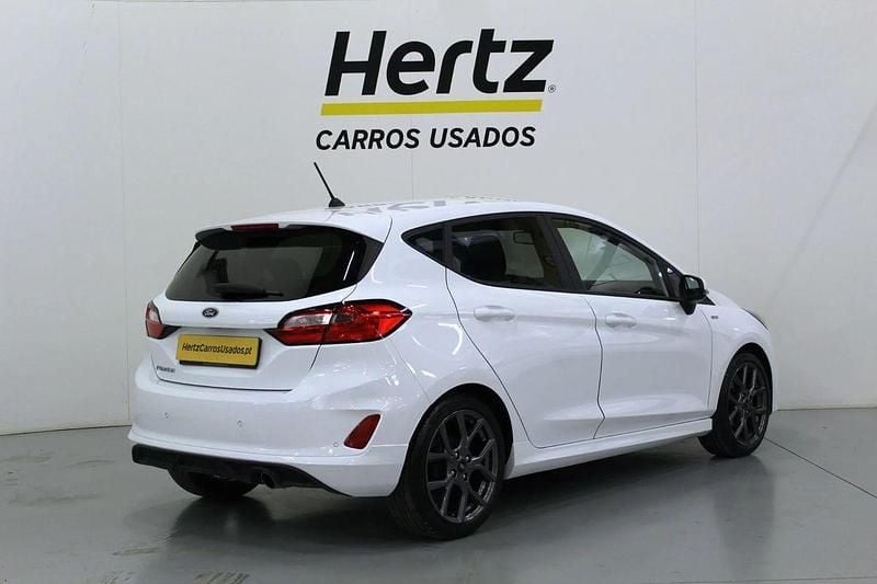Usado Ford Fiesta ST-Line 100 HP (73 kW) 2022 Branco Citadino