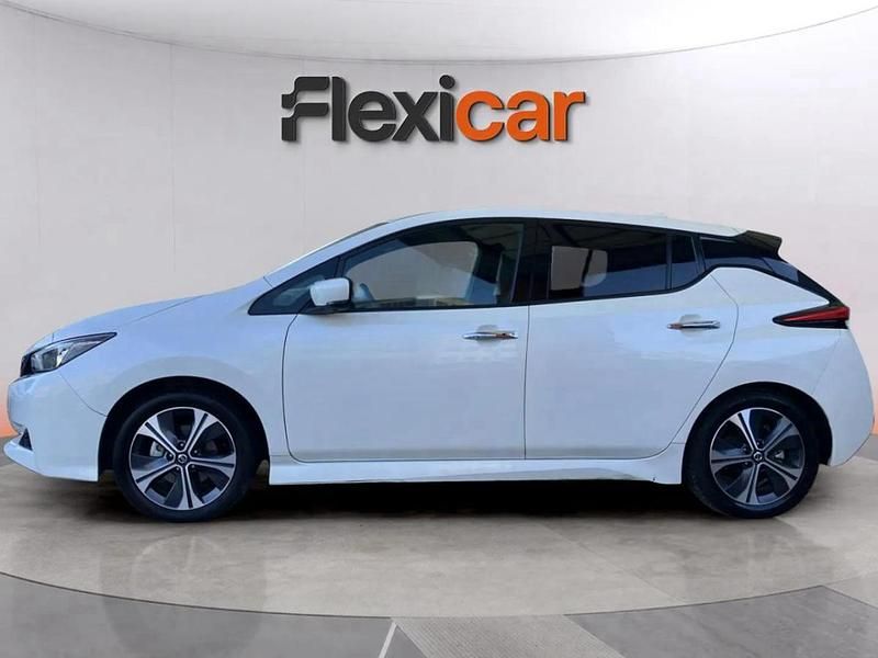 Usado Nissan Leaf Acenta 110 kW (150 HP) 2021 Branco Citadino