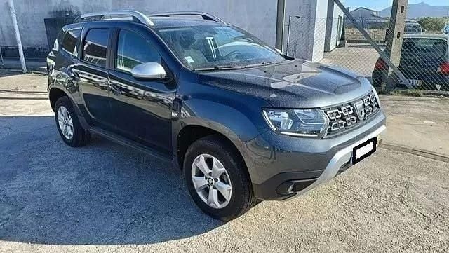 Cinza Usado 2019 Dacia Duster Black Shadow SUV | € 13.999 (Bom preço) - Imagem 1/4
