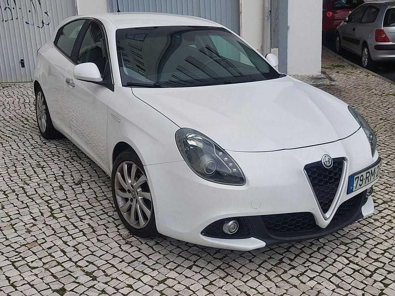 Usado Alfa Romeo Giulietta 120 HP (88 kW) 2016 Sedan
